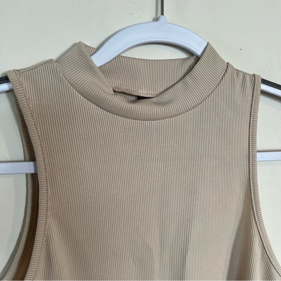 SHEIN EZwear 3 pcs Solid Tank Top Size L - Picture 3 of 16